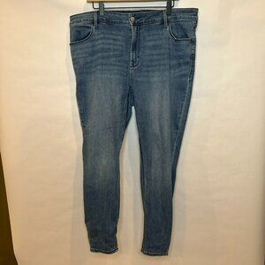 Old Navy high-rise super skinny medium wash jeans 20